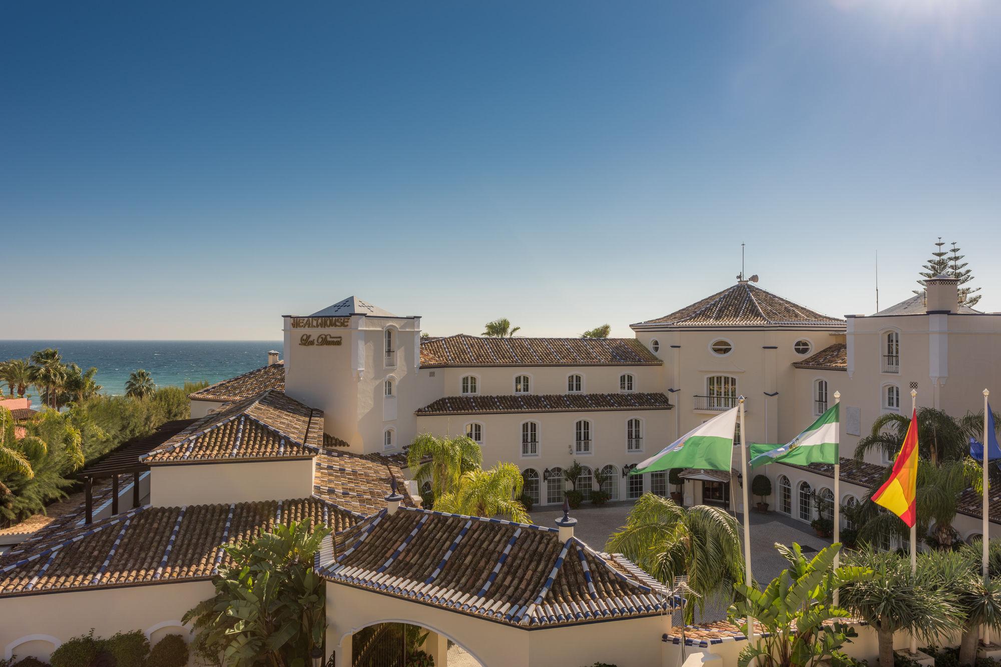 Las Dunas Suites & Apartments Estepona Eksteriør billede